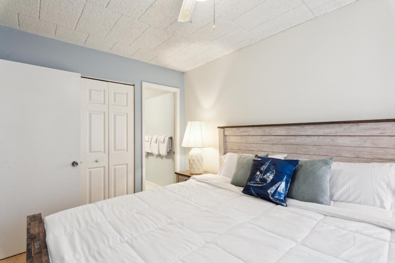 Fun & Comfy Beachside Getaway ~ King Bed ~ Balcony Ocean City Kültér fotó